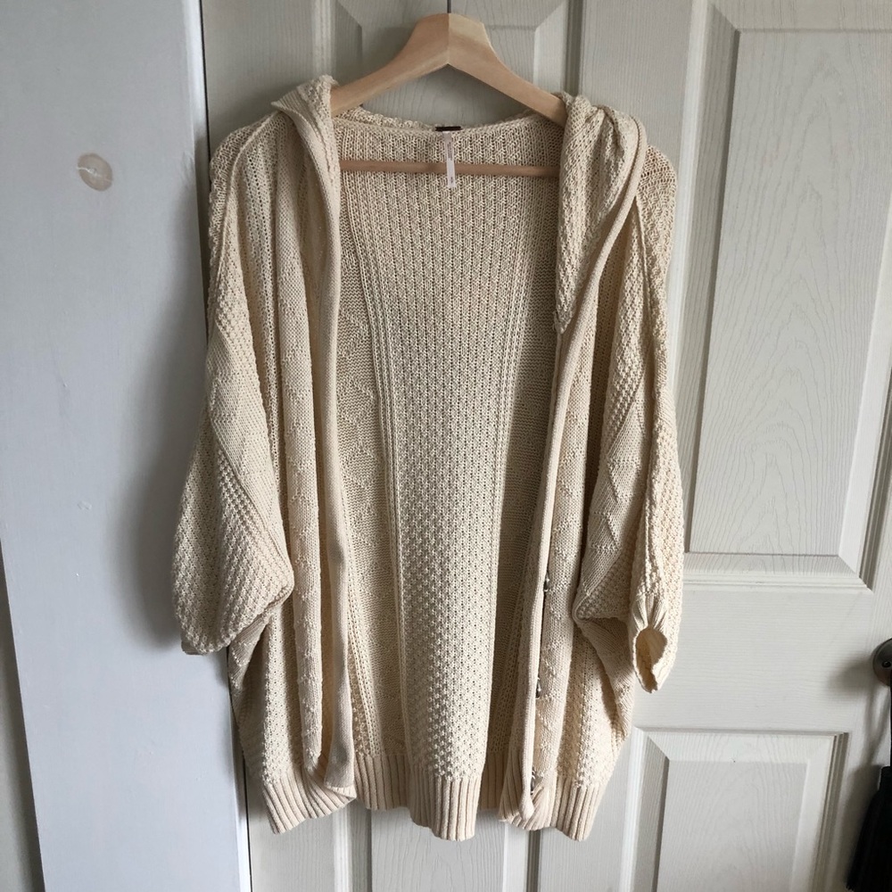 Free people half sleeve cream cardigan
